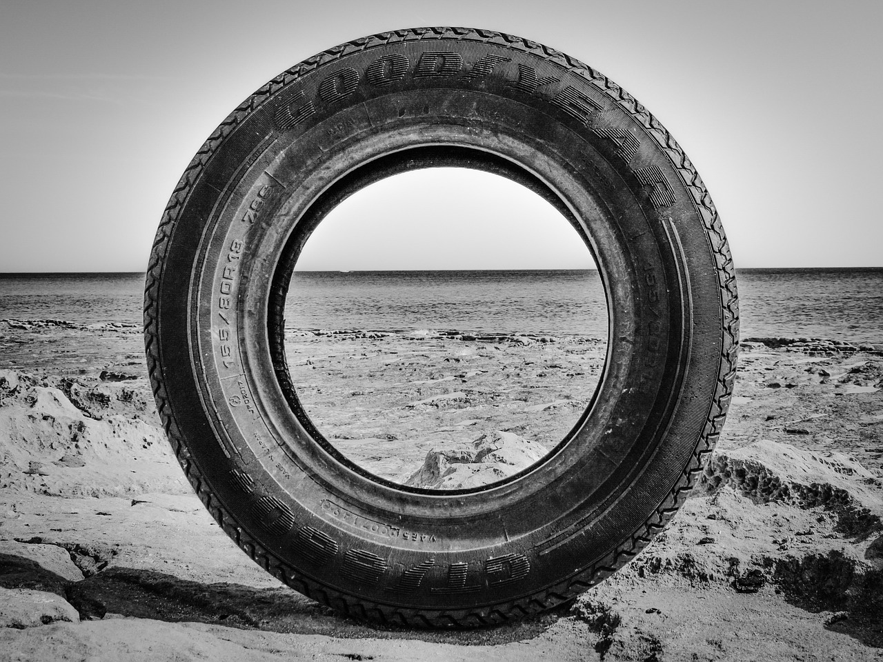 tire discarded rubber free photo