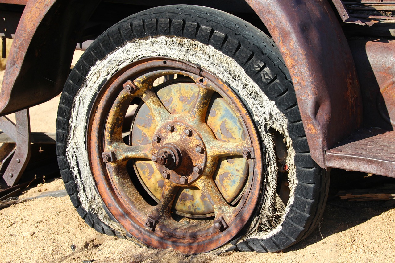 tire wheel vintage free photo