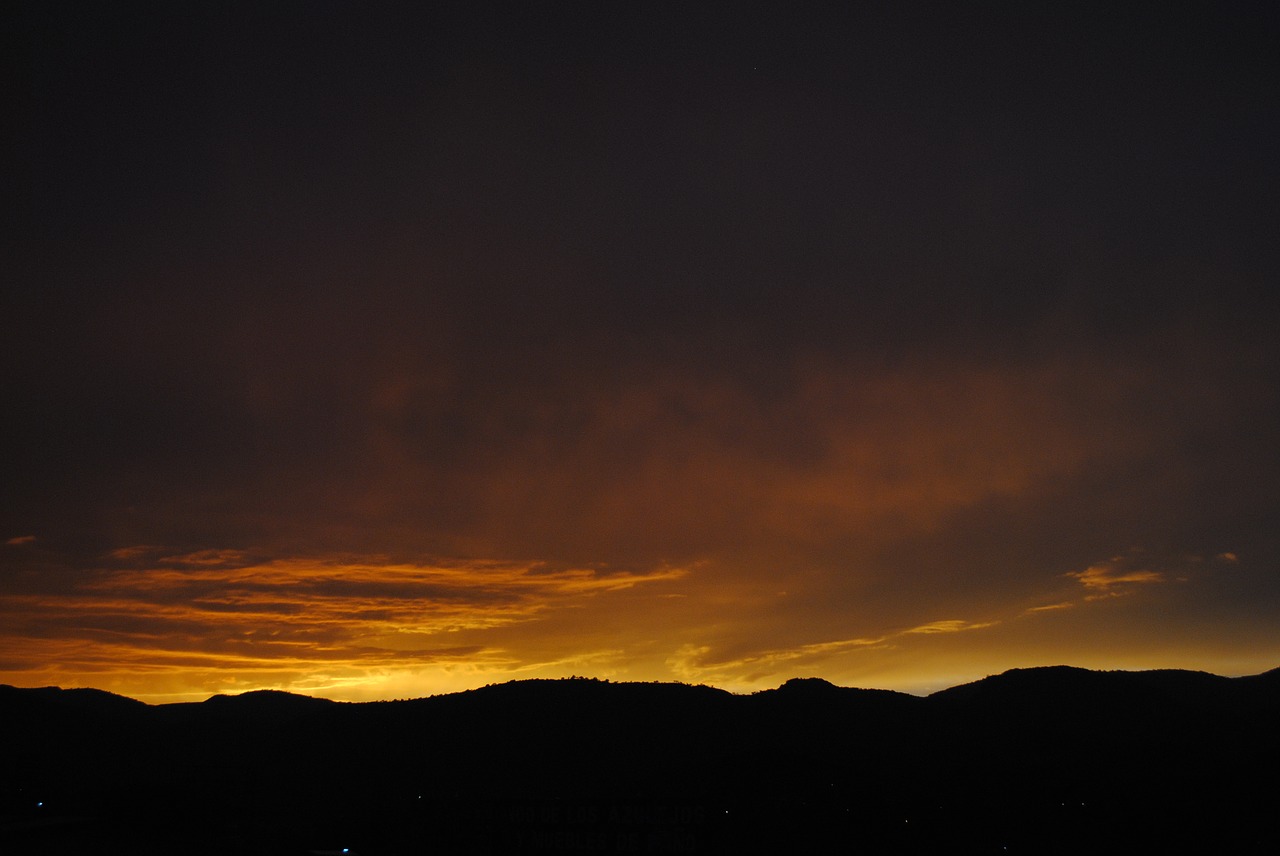 tlapa de comonfort dusk landscape free photo