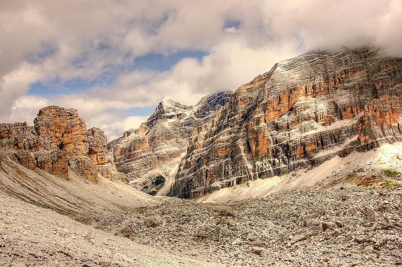 tofane  dolomites  nature free photo