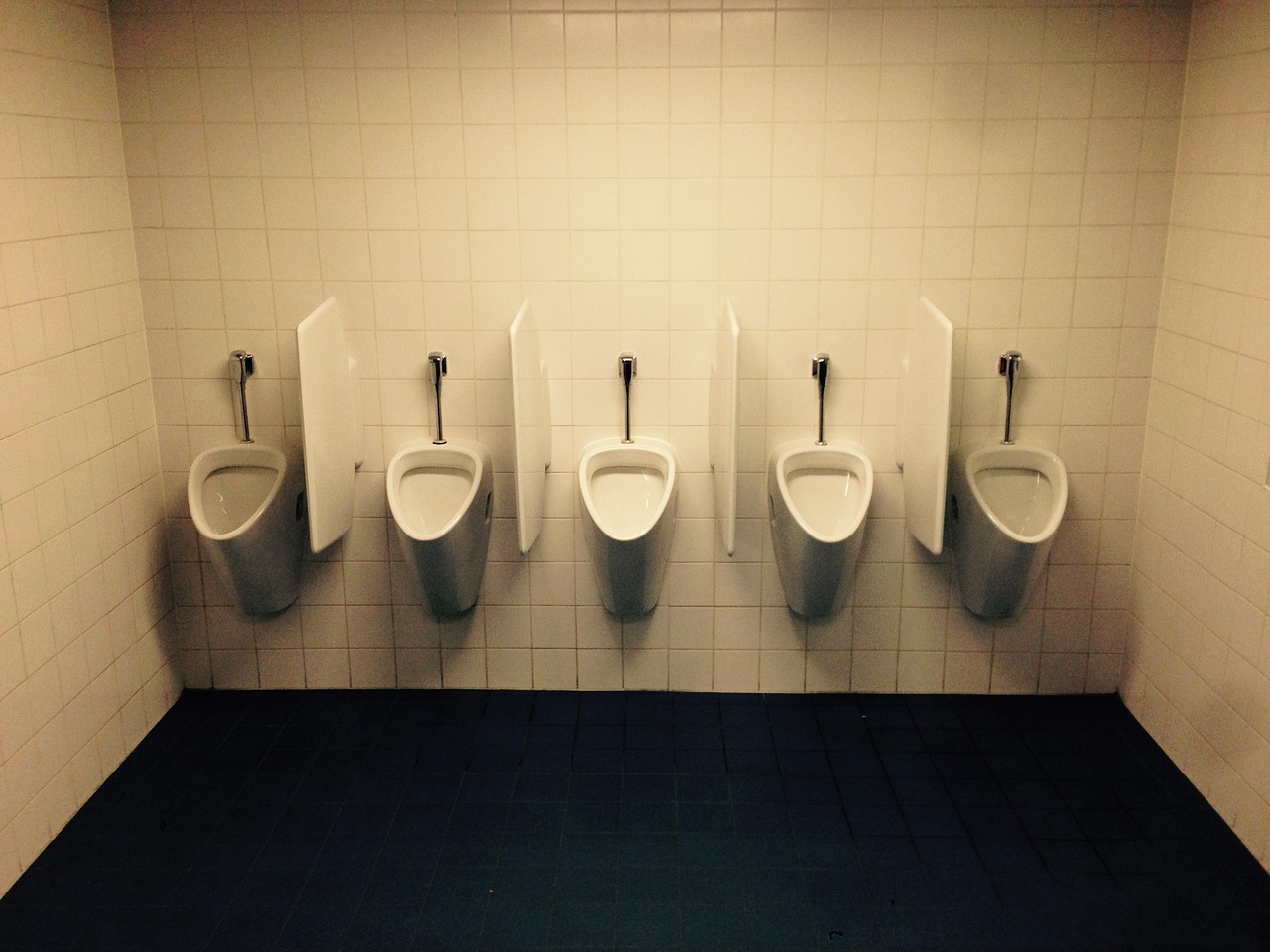 toilet men urinal free photo