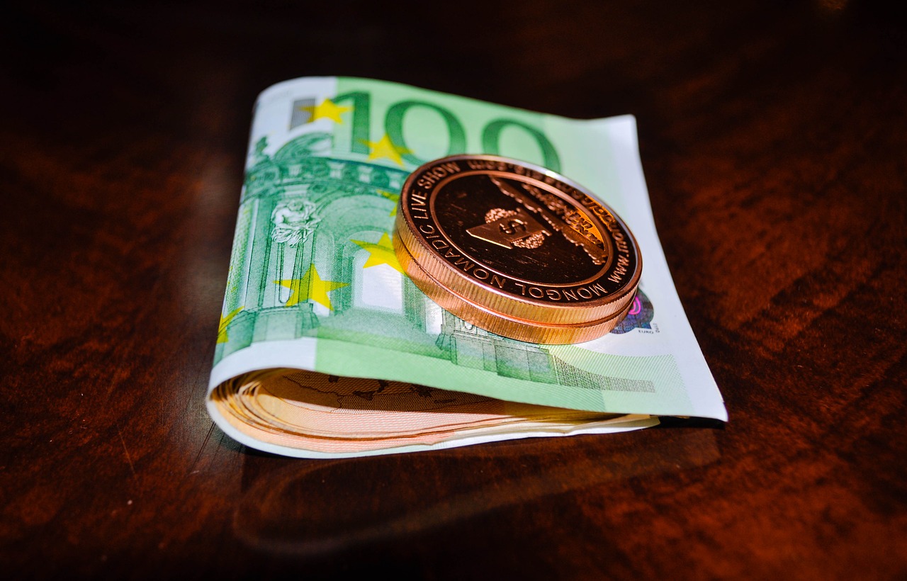 token euro money free photo