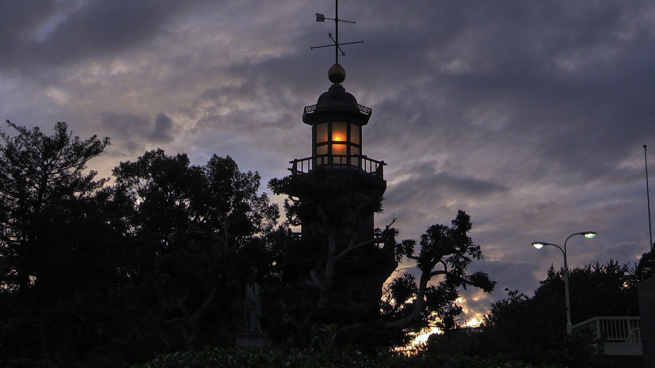 tokyo lantern kitanomaru park free photo