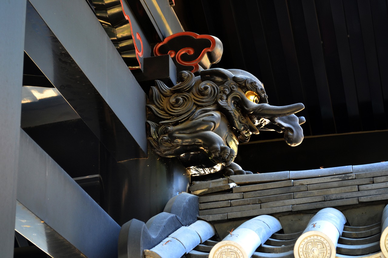 tokyo japan dragon free photo