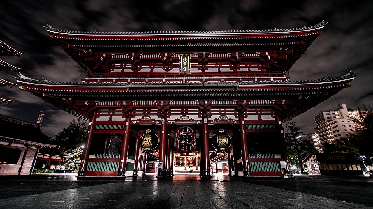 tokyo  asakusa  japan free photo