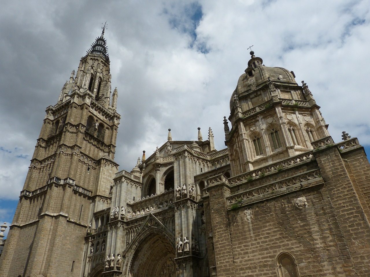 toledo cathedral church free photo