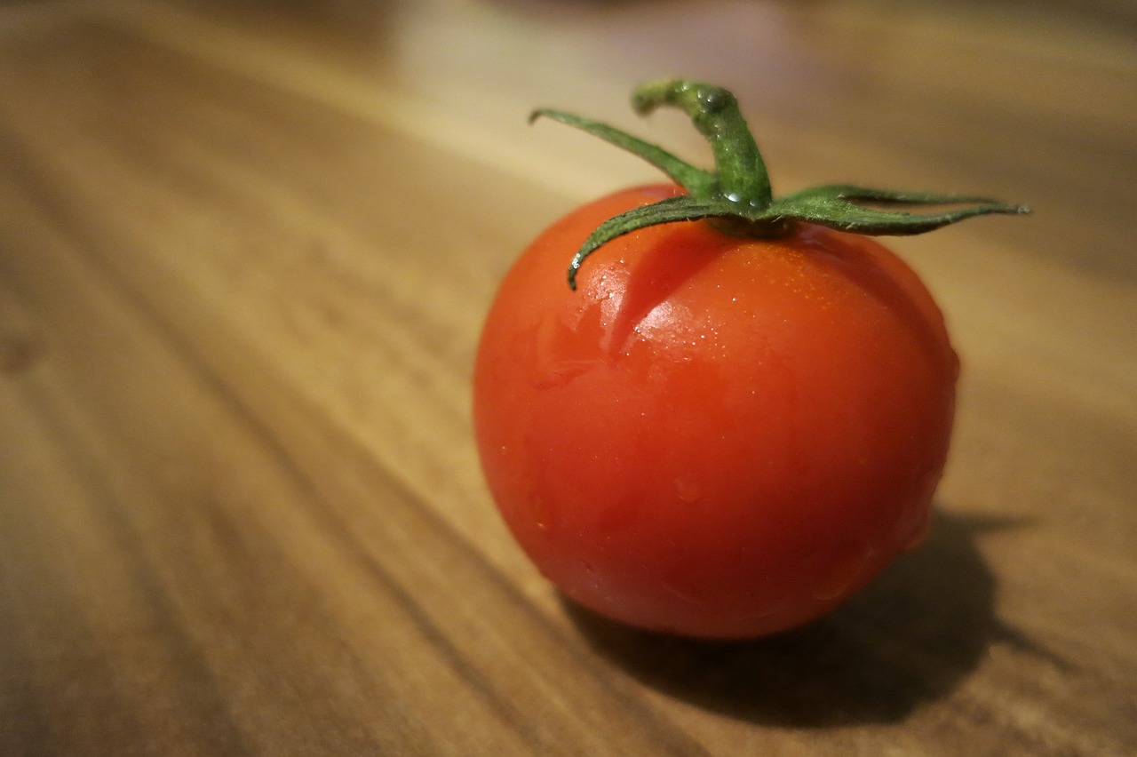 tomato surface vegetables free photo