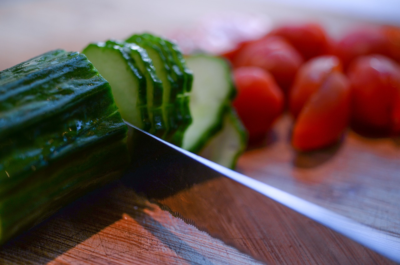 tomato knife cucumber free photo