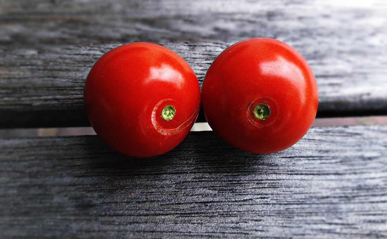 tomato  vegetables  health free photo