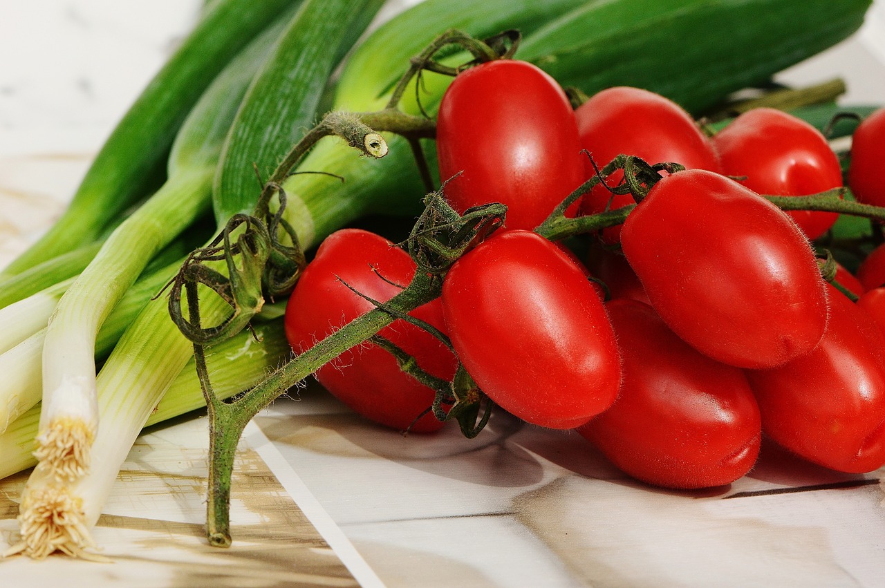 tomatoes spring onions vegetables free photo