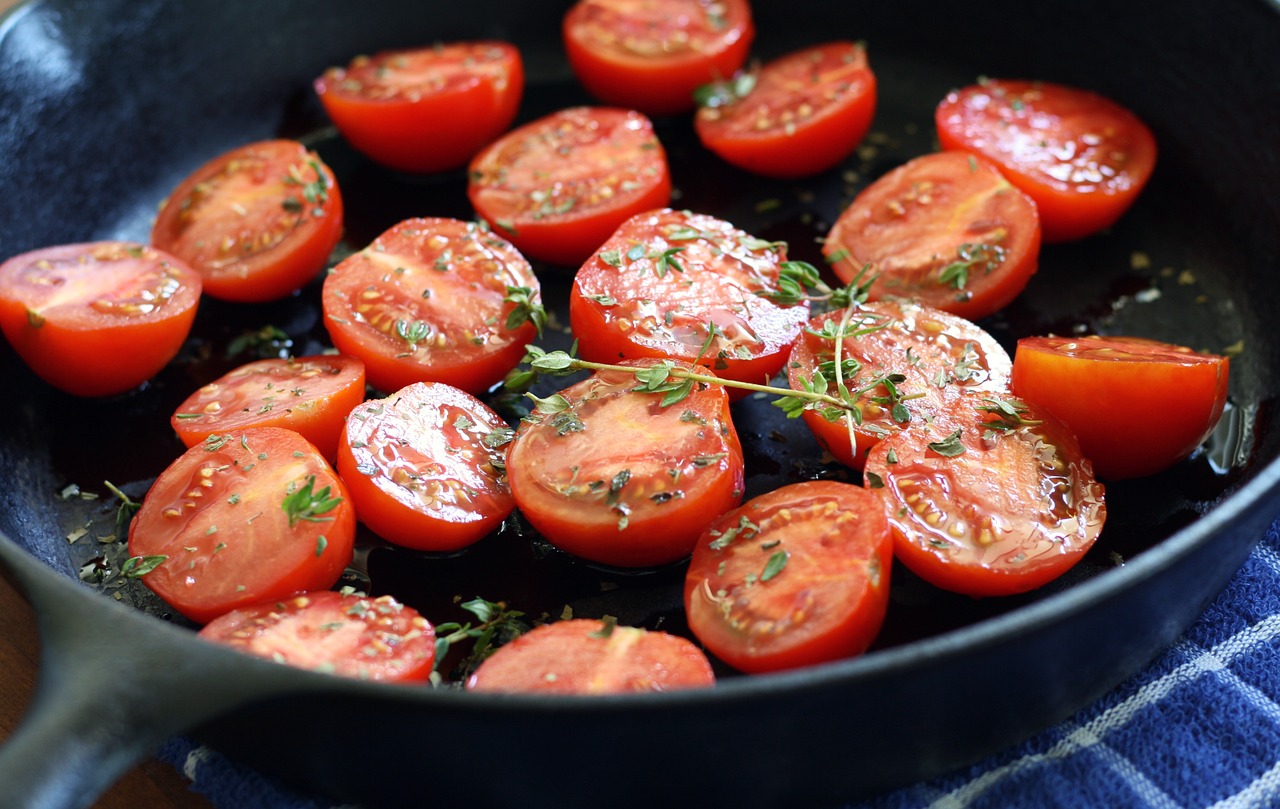 tomatoes red fresh free photo