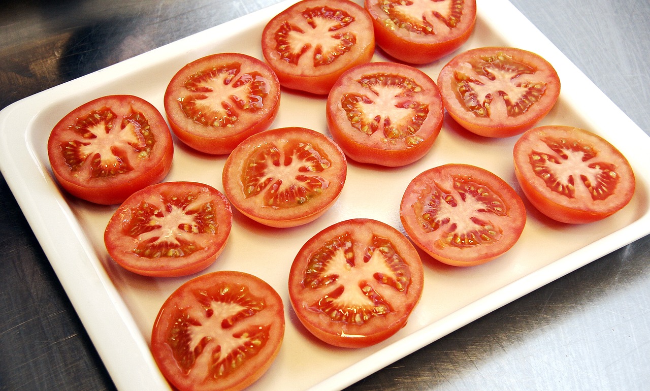 tomatoes oven garnish free photo