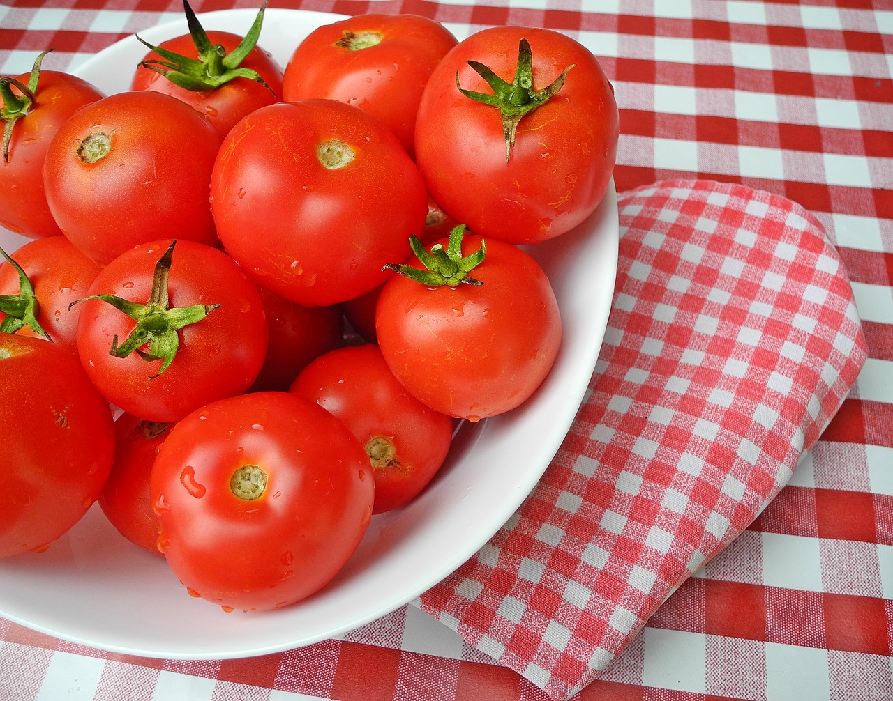 Помидоры помидоры овощи