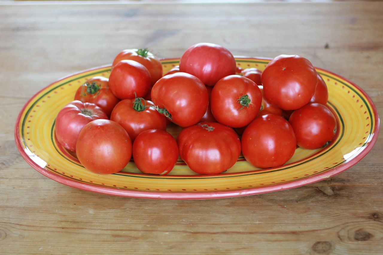 tomatoes platter garden free photo