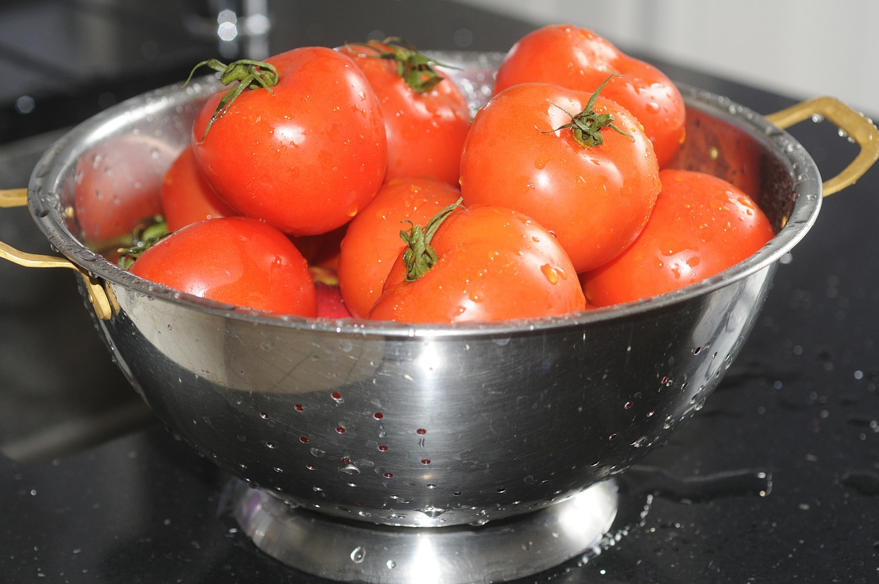 tomatoes skimmer strainer free photo