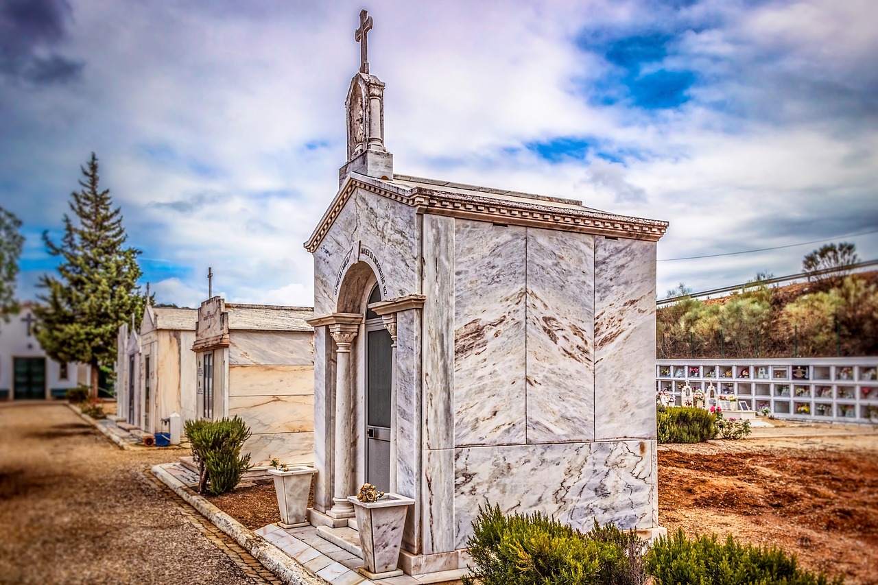 tomb architecture cemetery free photo