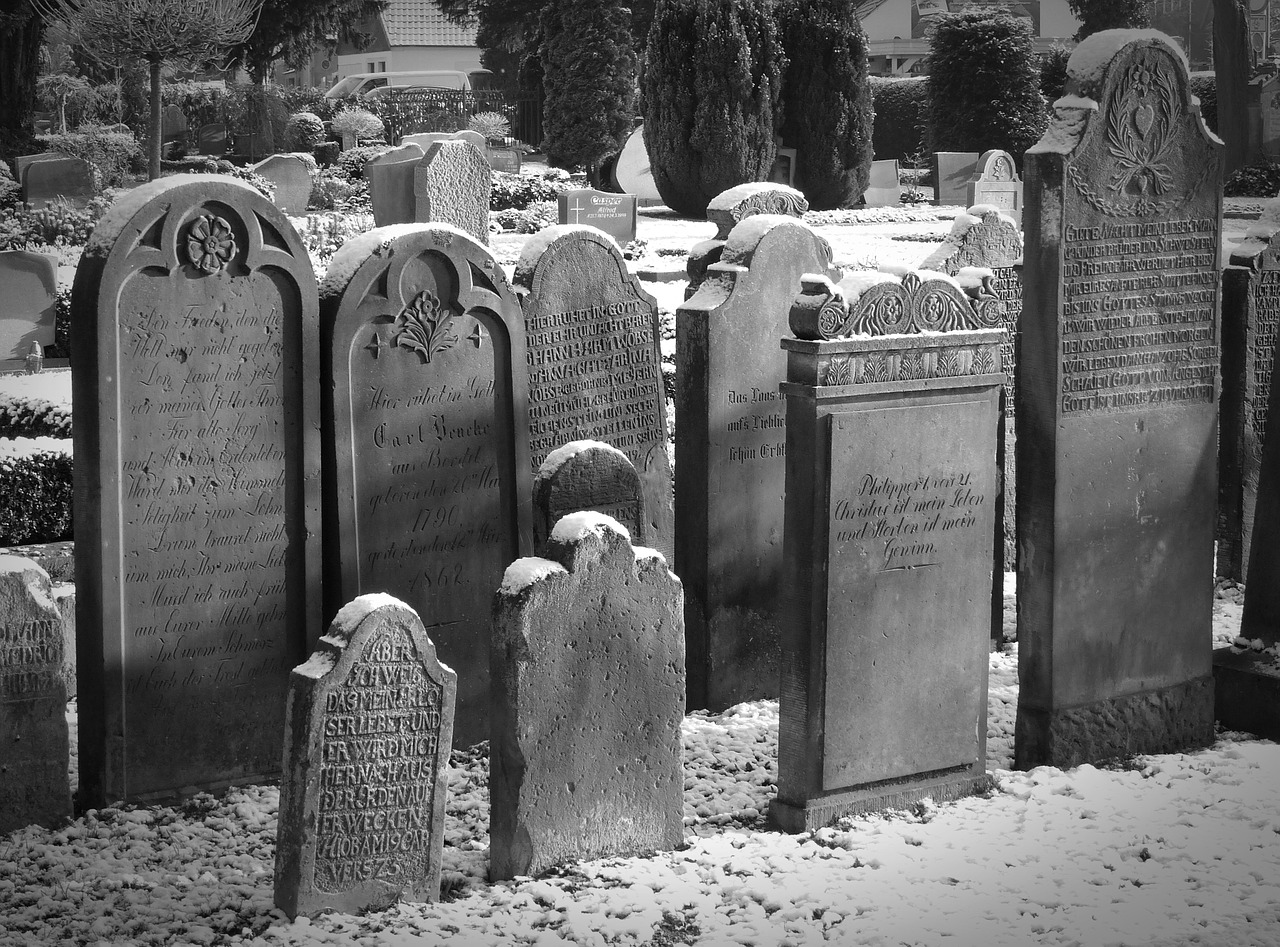 tombstone old cemetery free photo