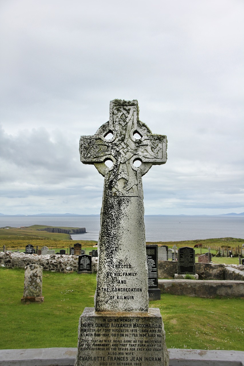 tombstone celtic scotland free photo