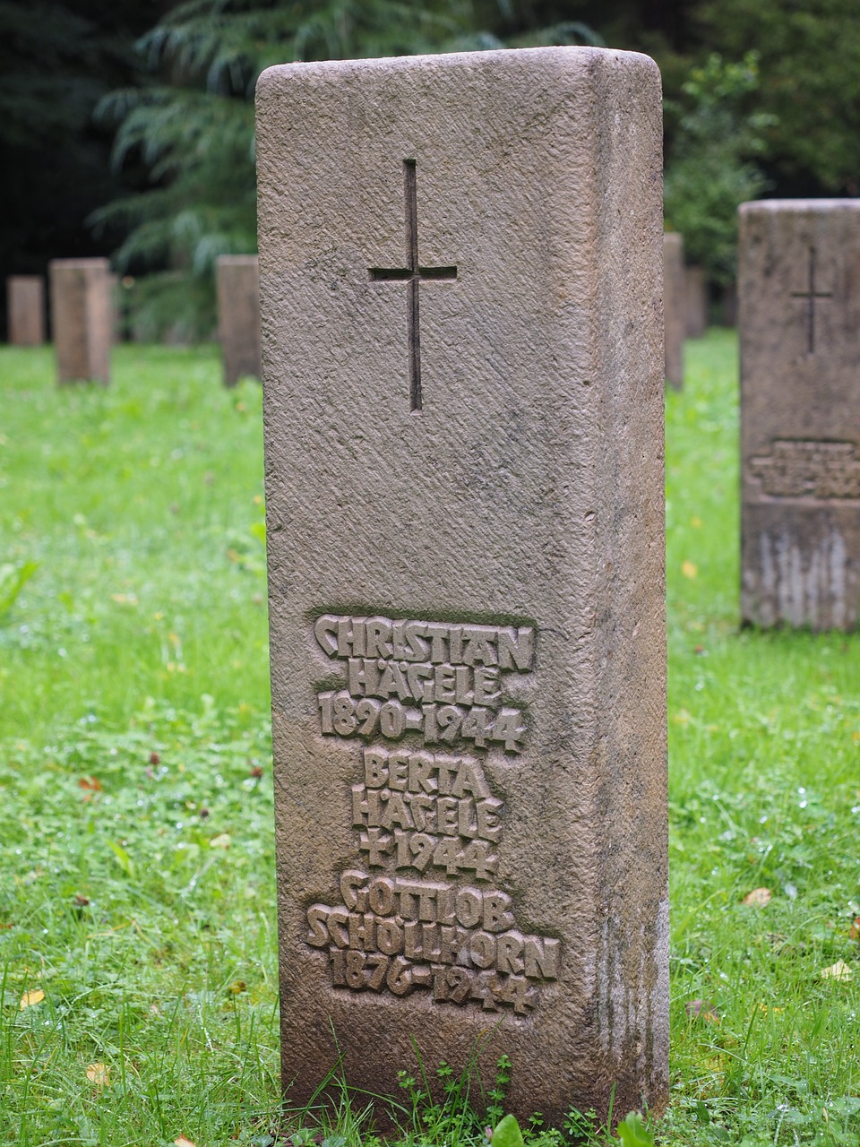 tombstone grave tele cross free photo