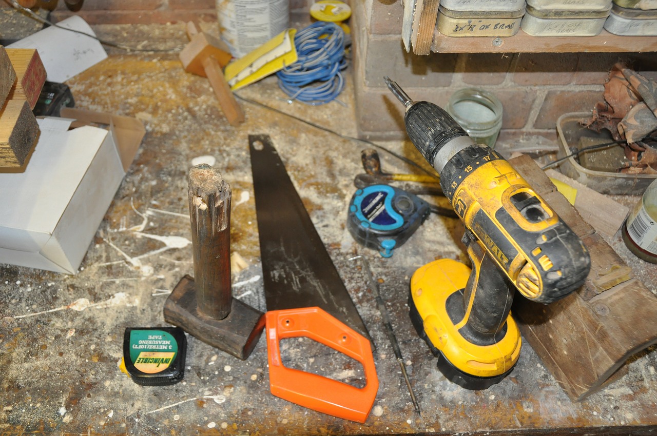 tool screwdriver hammer free photo