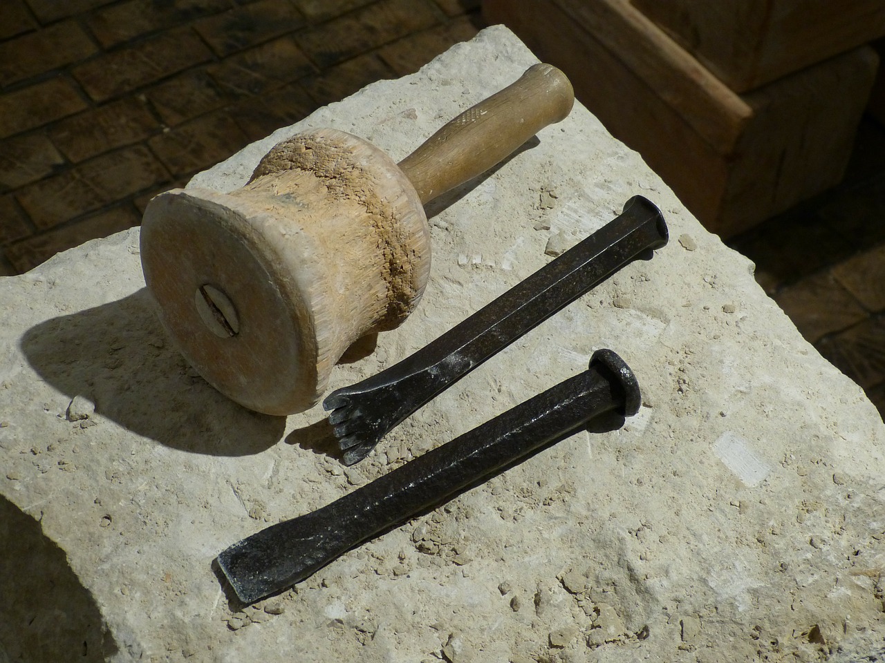tool hammer craftsmen free photo