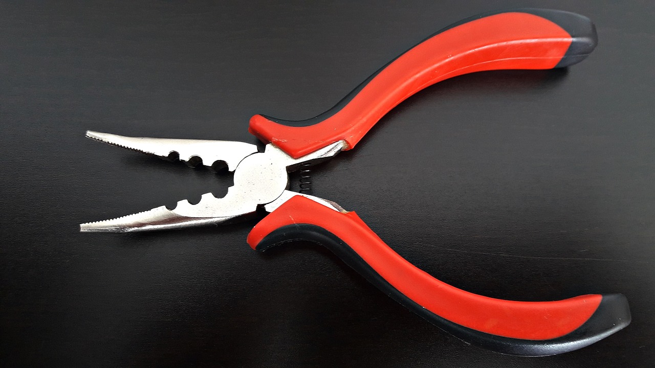 tool scissors pincers free photo