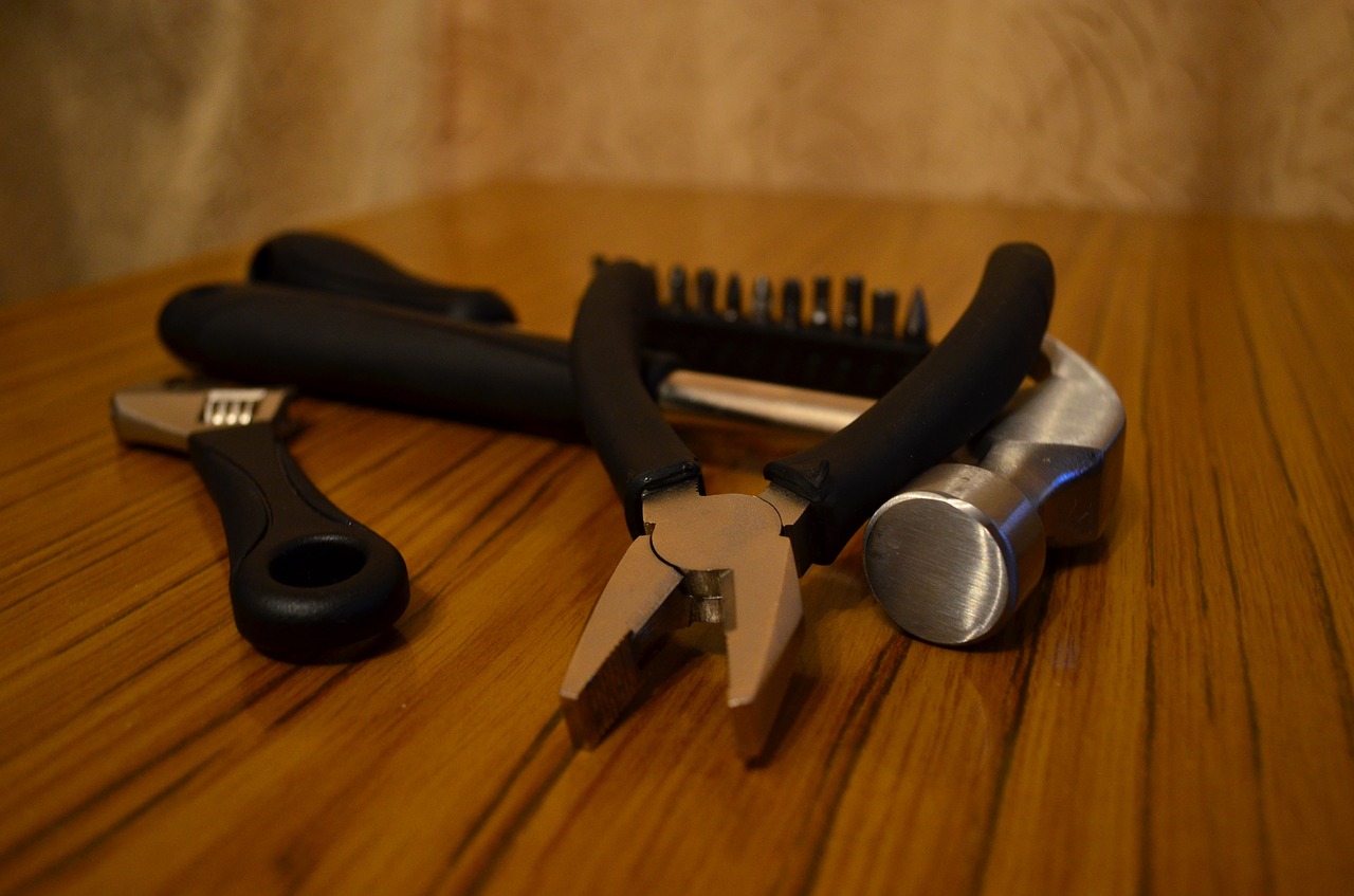 tools repair pliers free photo