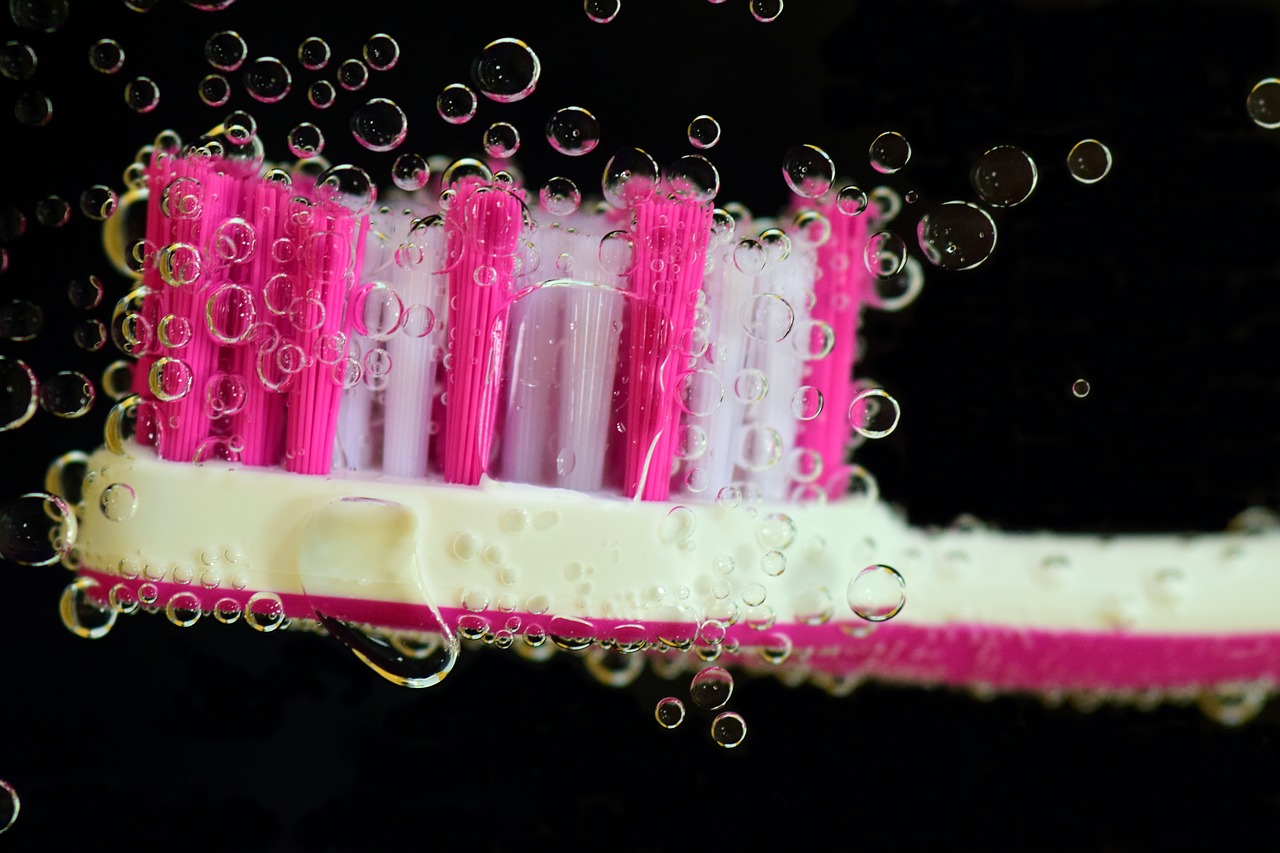 toothbrush cleaning dental care free photo