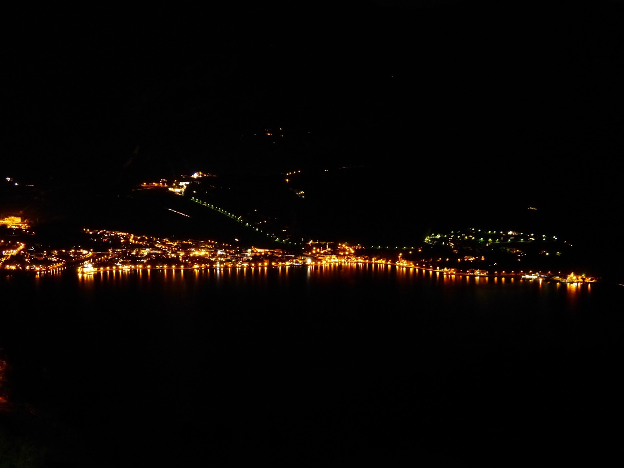 torbole at night coast line free photo