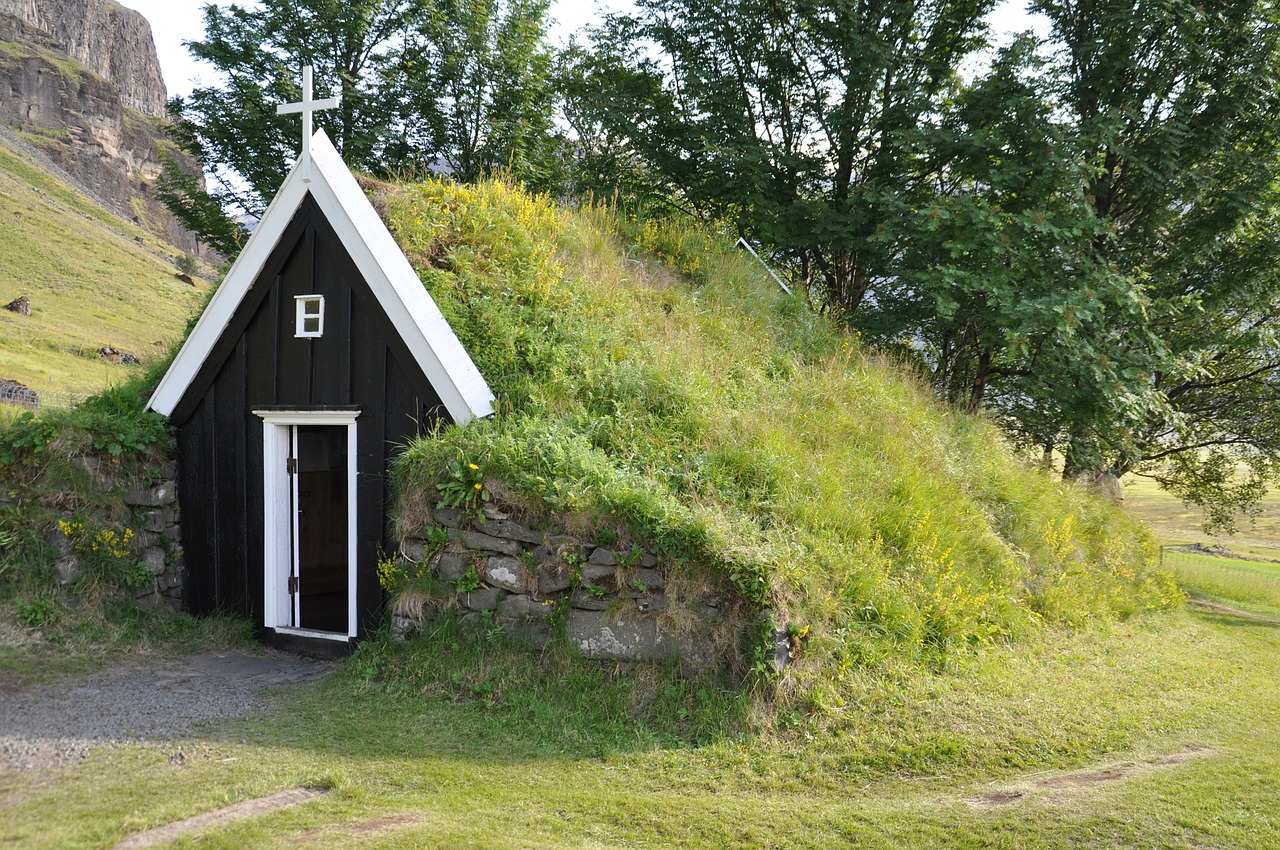 torfhaus iceland grass roof free photo