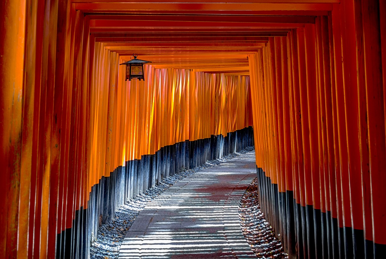 torii gate architecture free photo