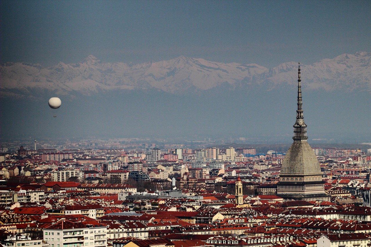 torino mole balloon free photo