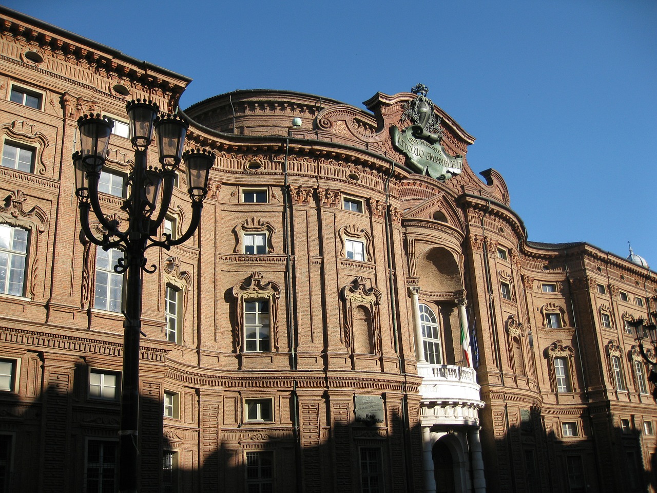 torino palazzo carignano piazza carignano free photo