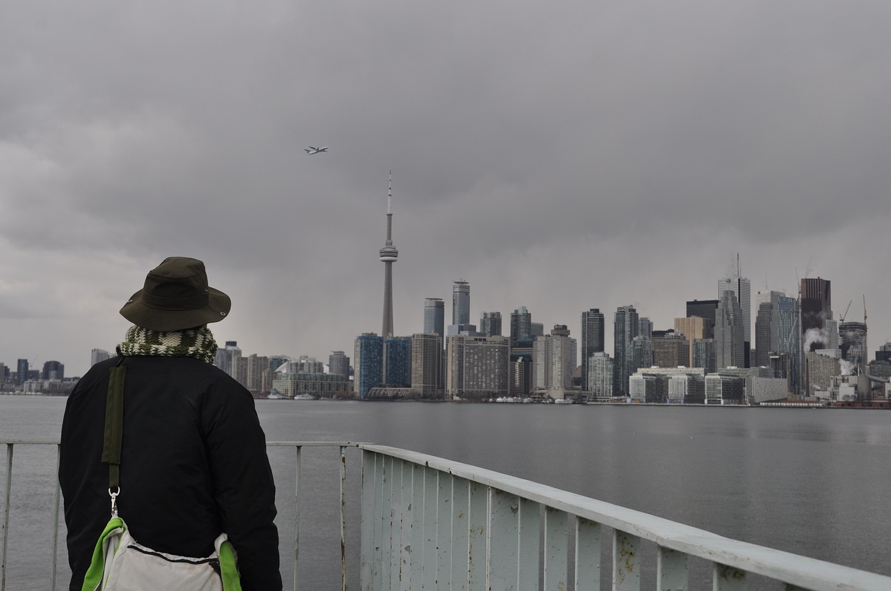 toronto cn tower free photo