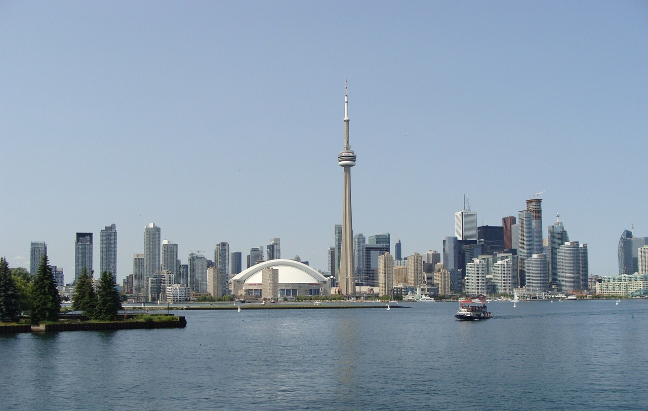 toronto skyline canada free photo