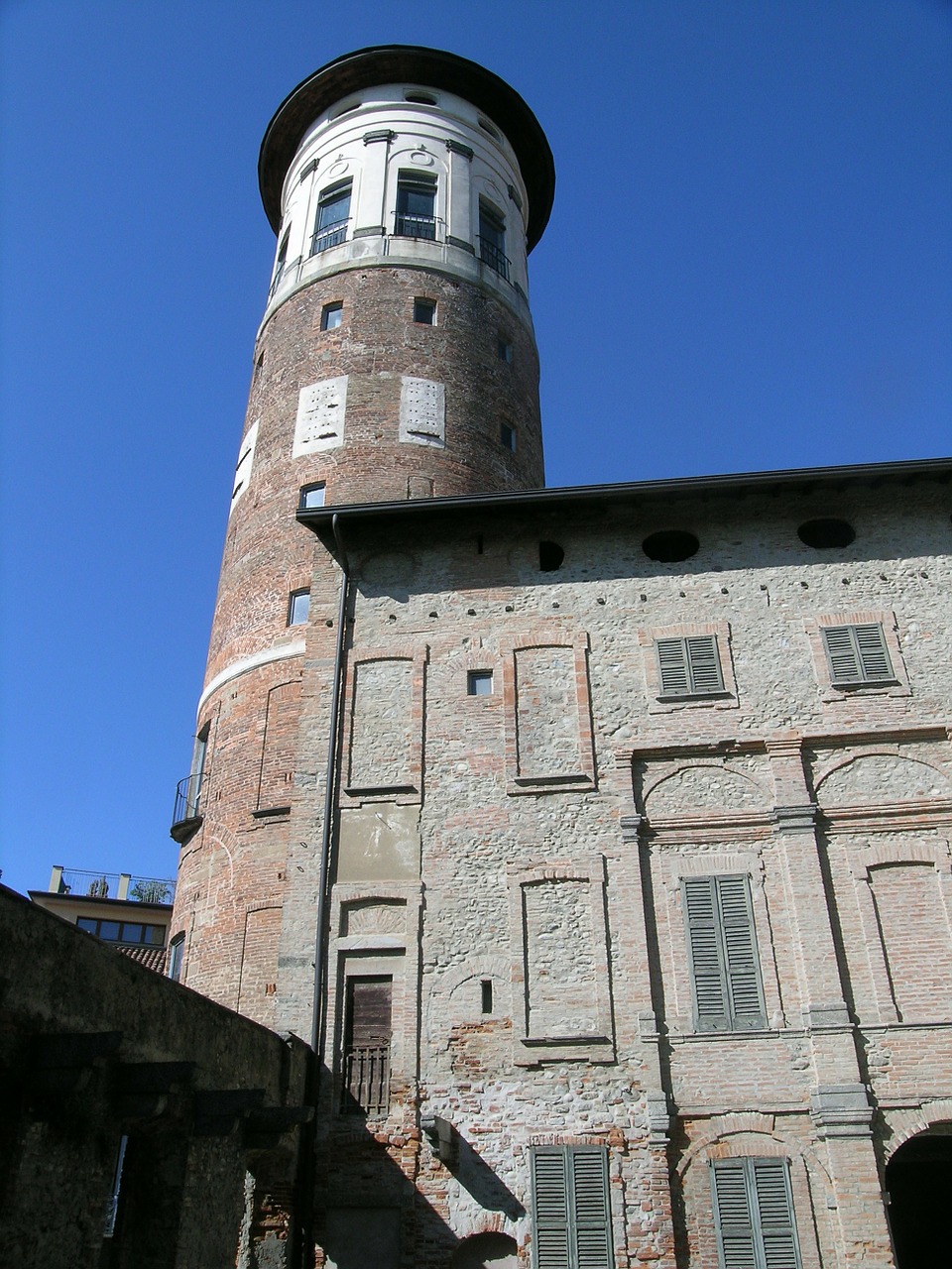 torre palazzo prinetti merate free photo