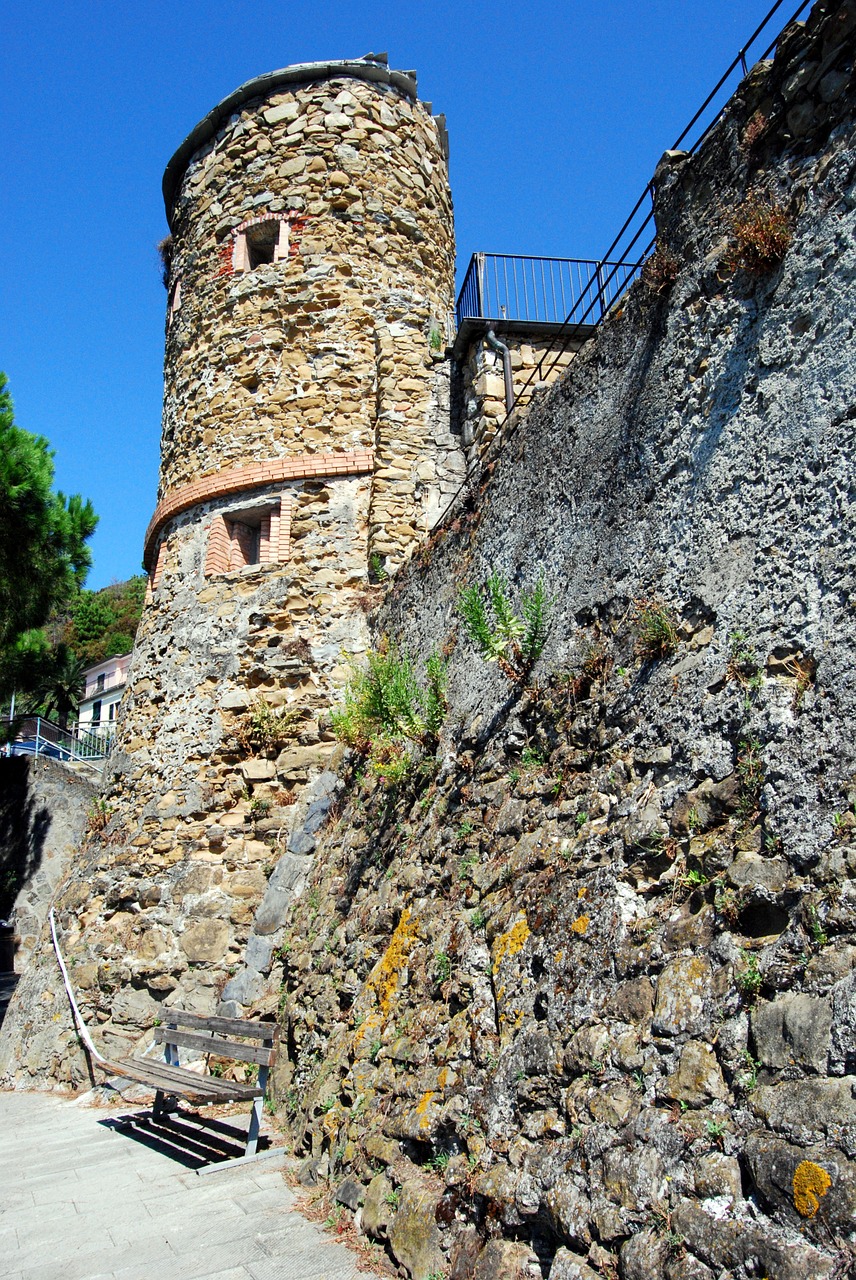 torre medieval riomaggiore free photo