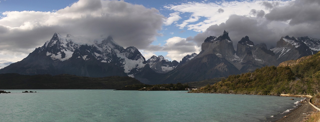 torres del paine patagonia chile free photo