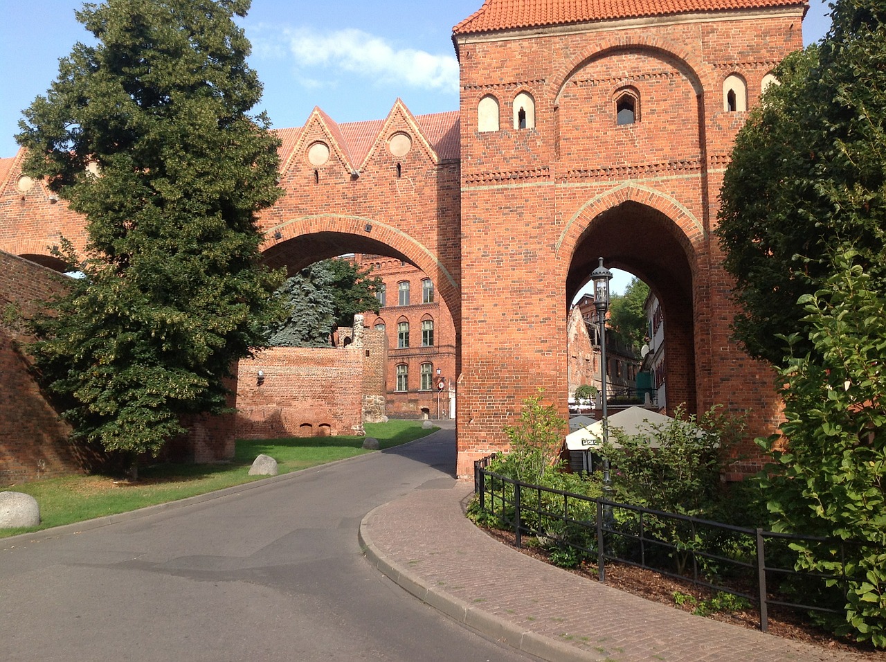 torun poland cast free photo