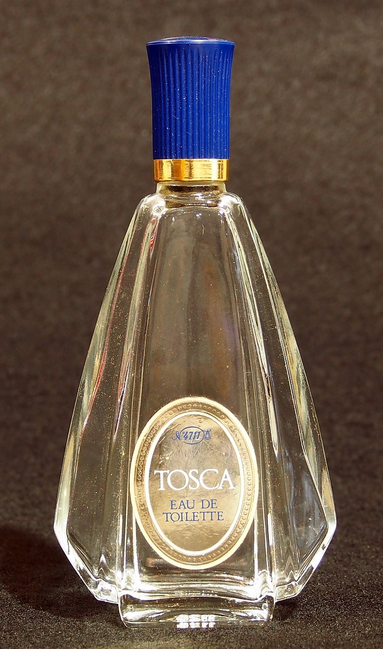 tosca perfume bottle free photo