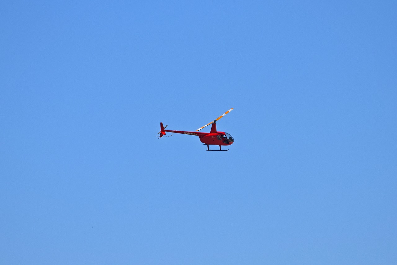 tour helicopter red helicopter activity free photo