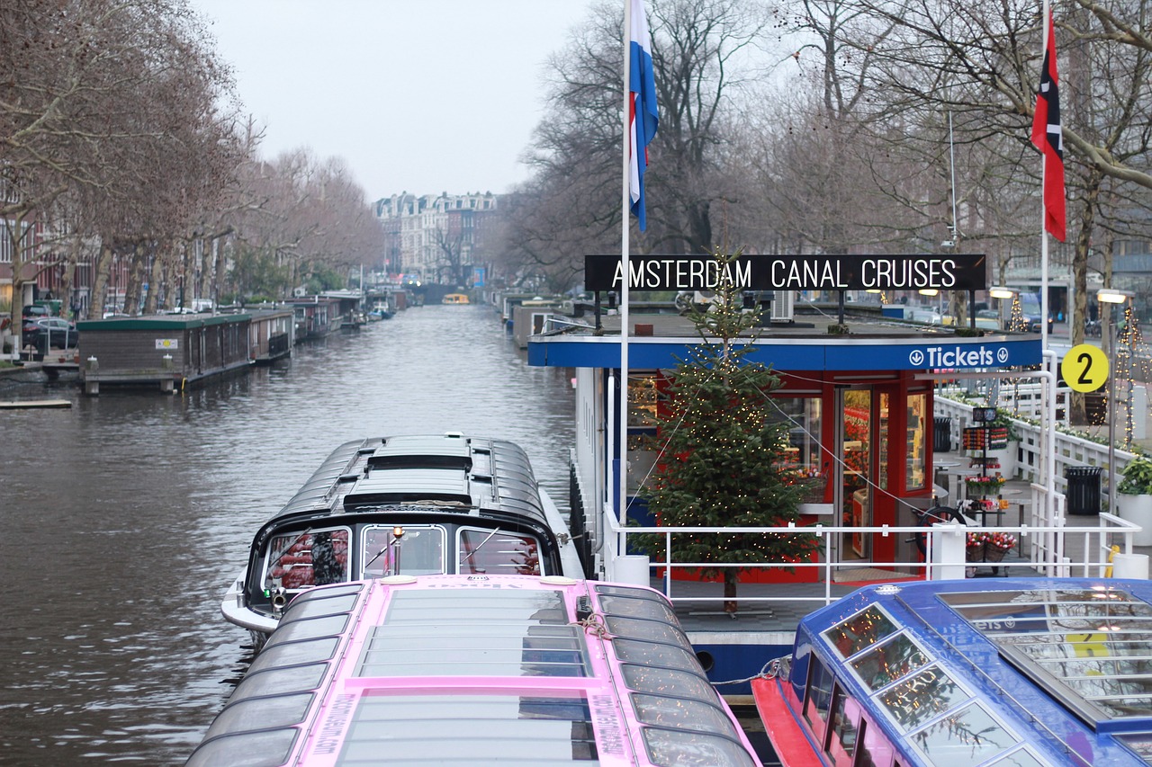 tourism  boats  channel free photo