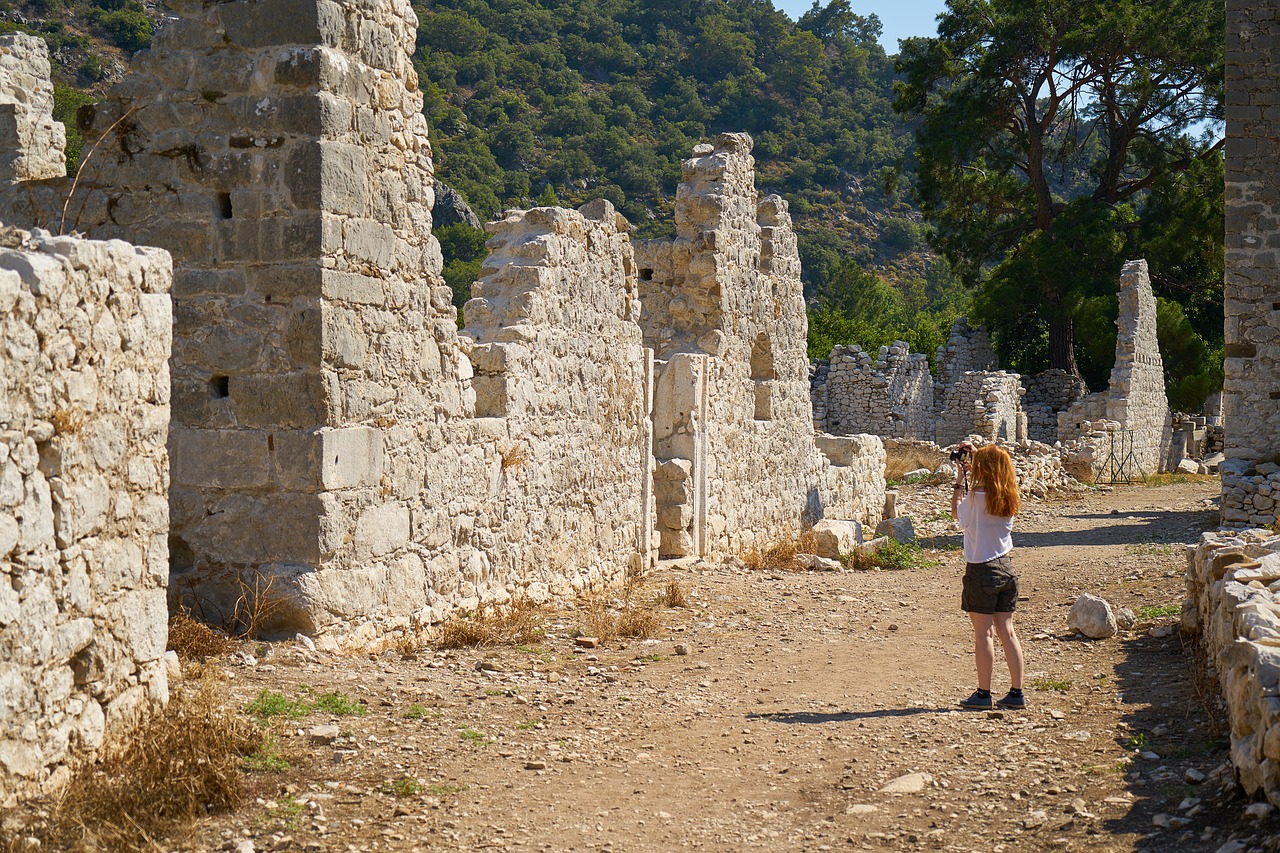 tourist photographer antalya free photo