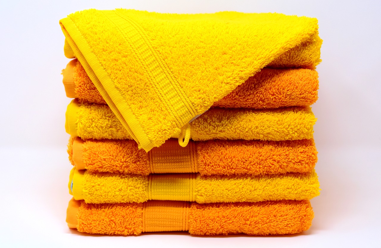 towels  washcloth  yellow free photo