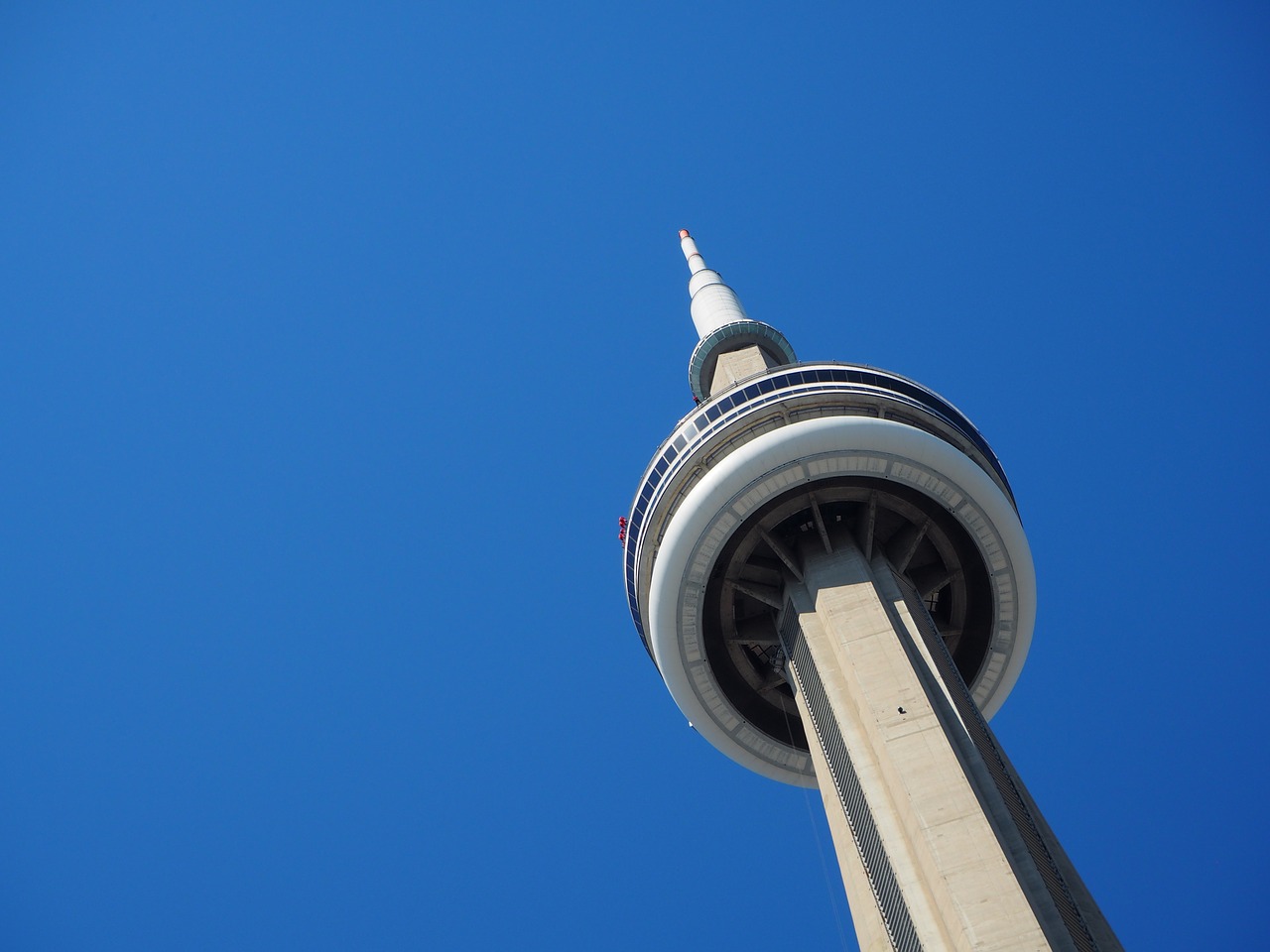 tower blue sky toronto free photo