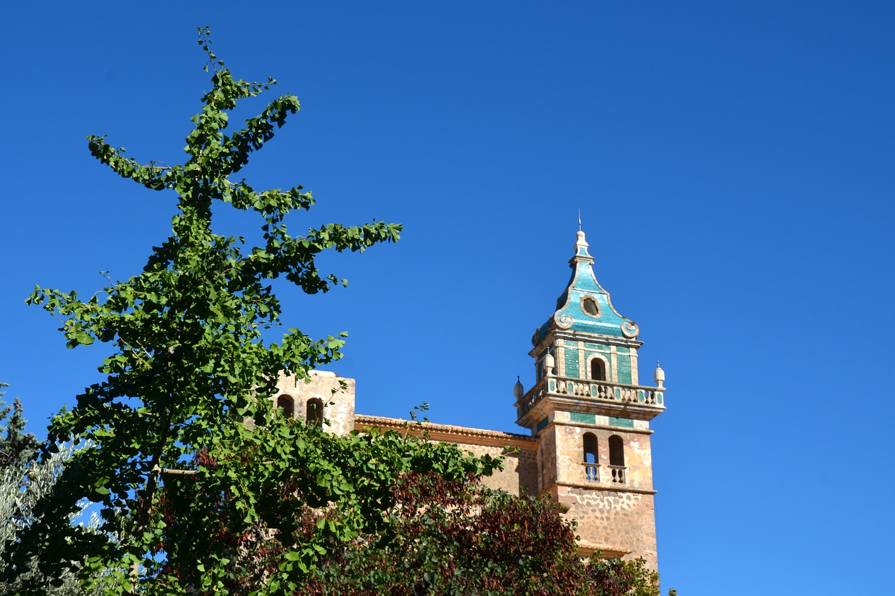 tower sky architecture free photo