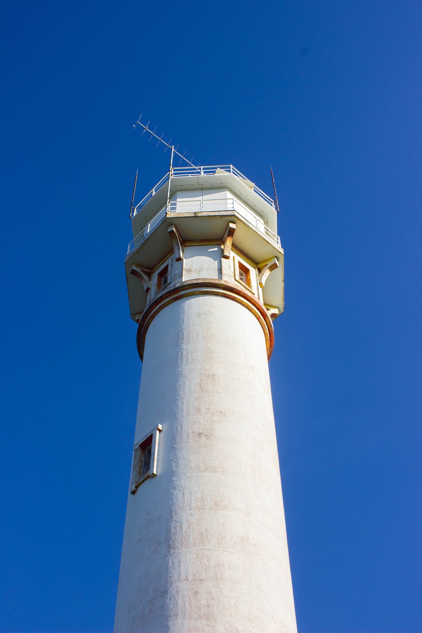 tower  sky  blue free photo