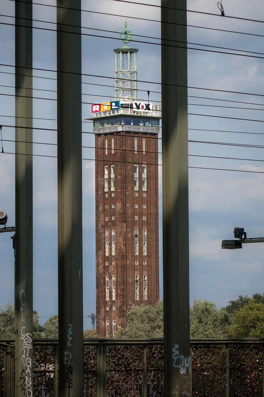 tower  fair  messeturm free photo