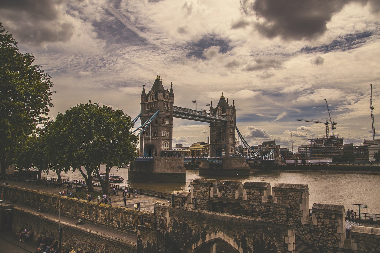 tower bridge bridge london free photo