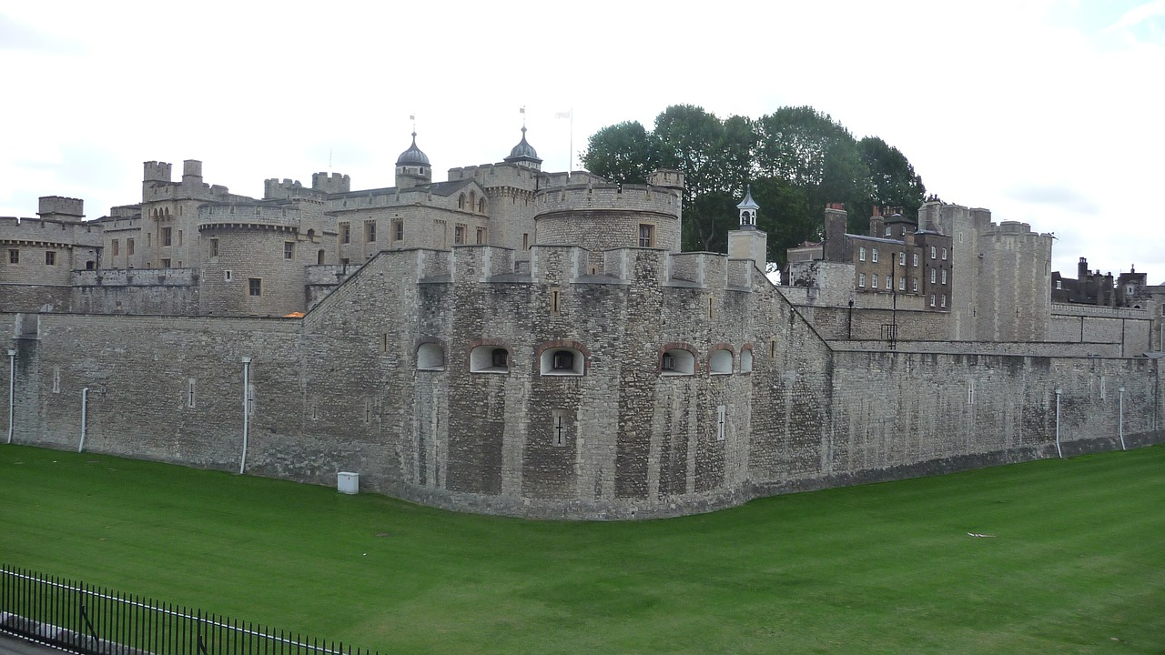 tower of london tower london free photo